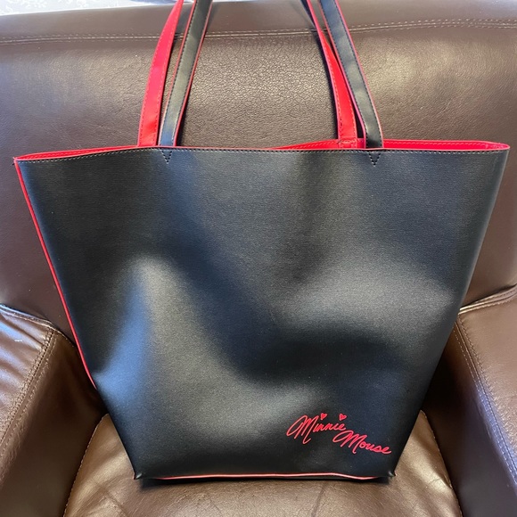 Reversible Minnie Mouse purse - Picture 2 of 3